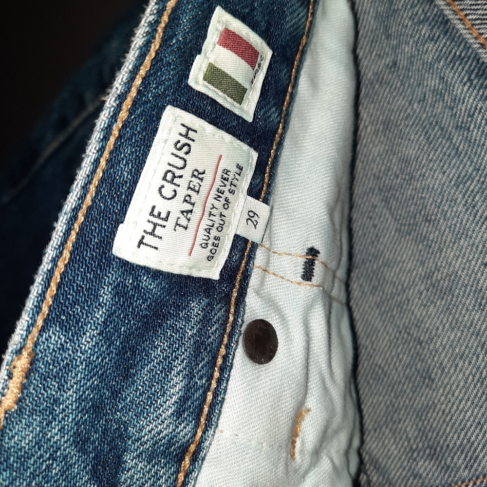 Levi Ripped Jeans - Picture 3 of 4